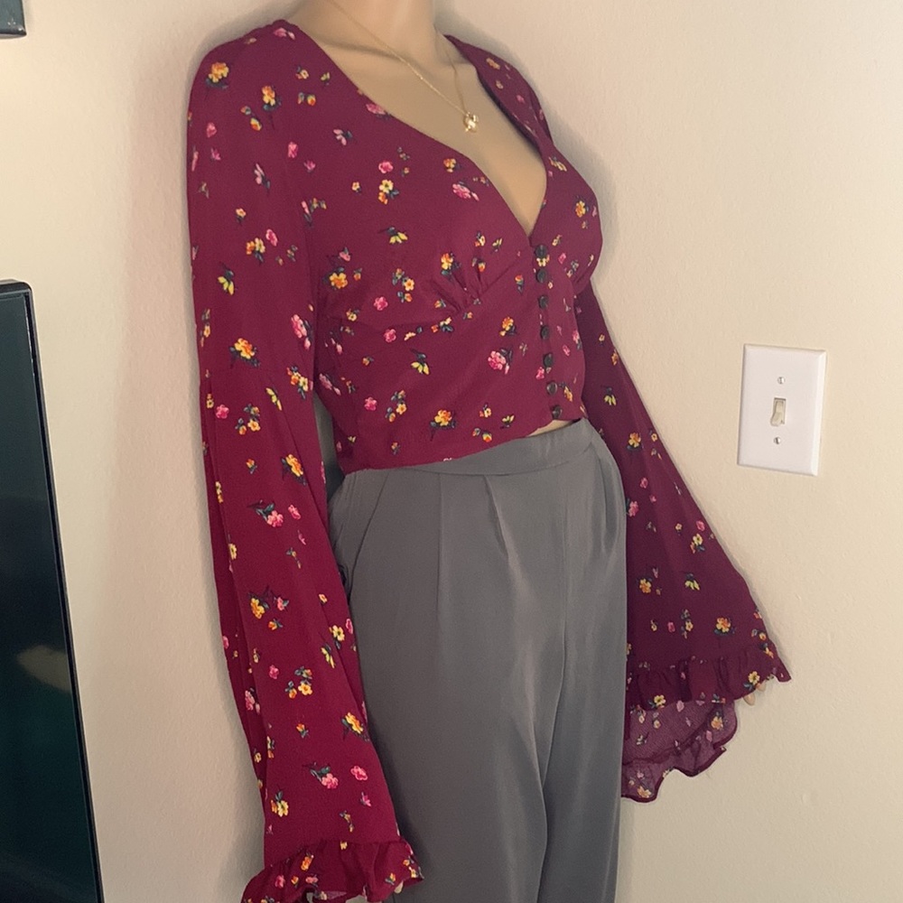 Blouse - Picture 2 of 5